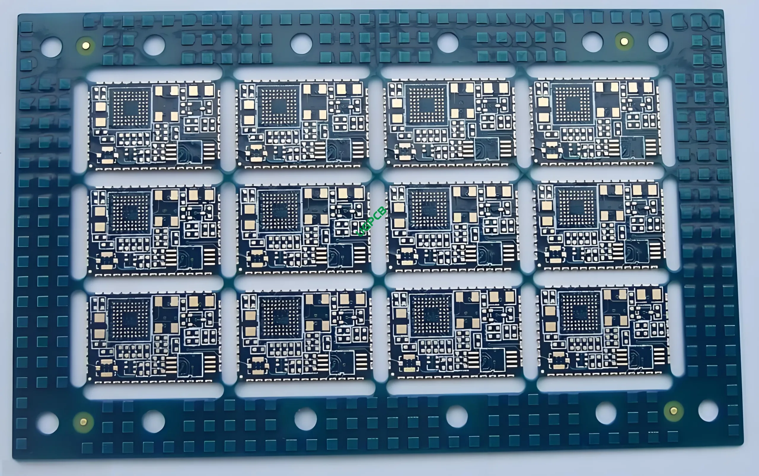 The 4-layer multilayer Bluetooth PCB